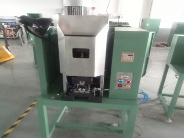 Application of GT100 frequency converter in terminal machine